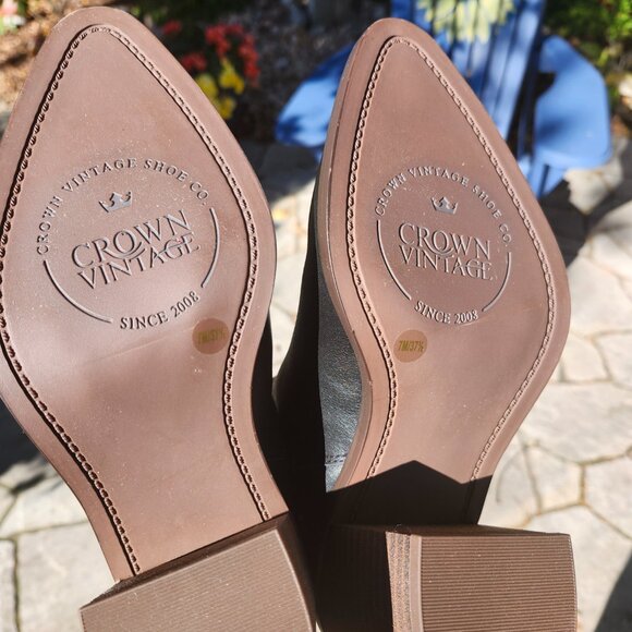 Crown Vintage Boots - Picture 5 of 5